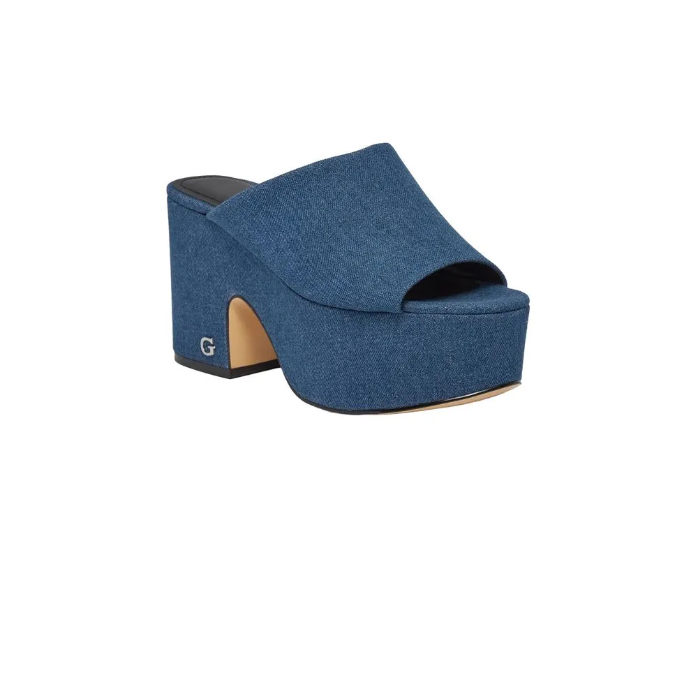 Blue Cotton Pump