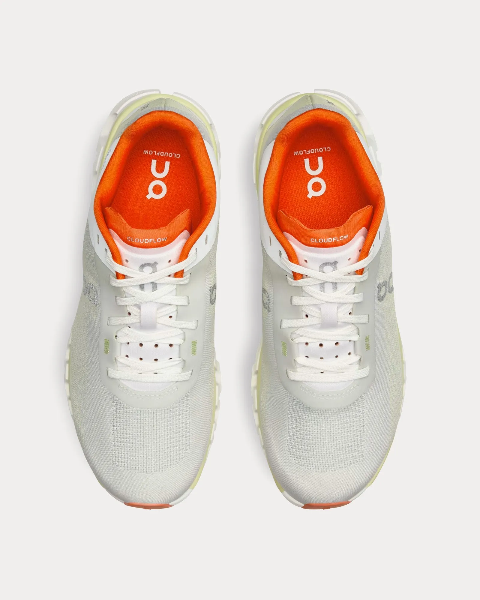 Cloudflow 4 White / Hay Running Shoes