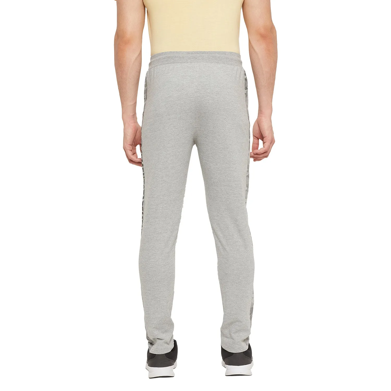Duke Stardust Men Regular Track Pants (LF5604)