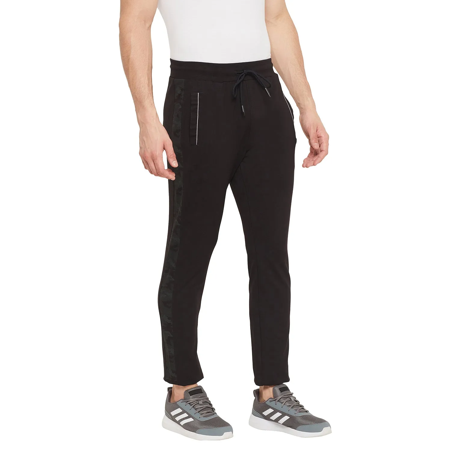 Duke Stardust Men Regular Track Pants (LF5604)