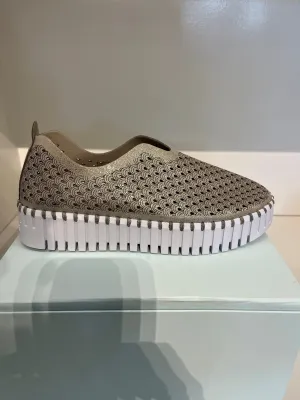 ILSE JACOBSEN TULIP SILVER PLATFORM
