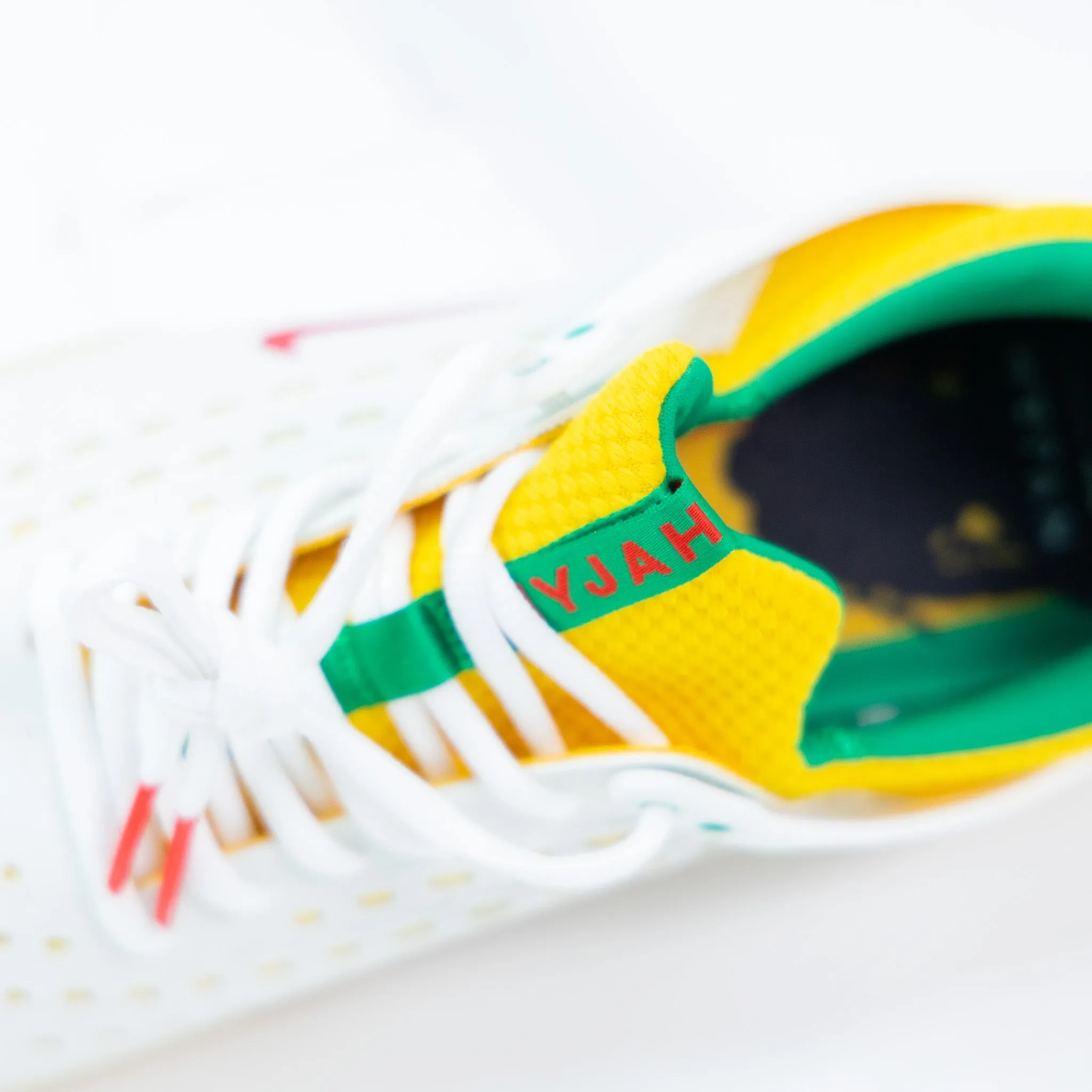 Nike SB Nyjah 3 PRM - White/Black-Tour Yellow