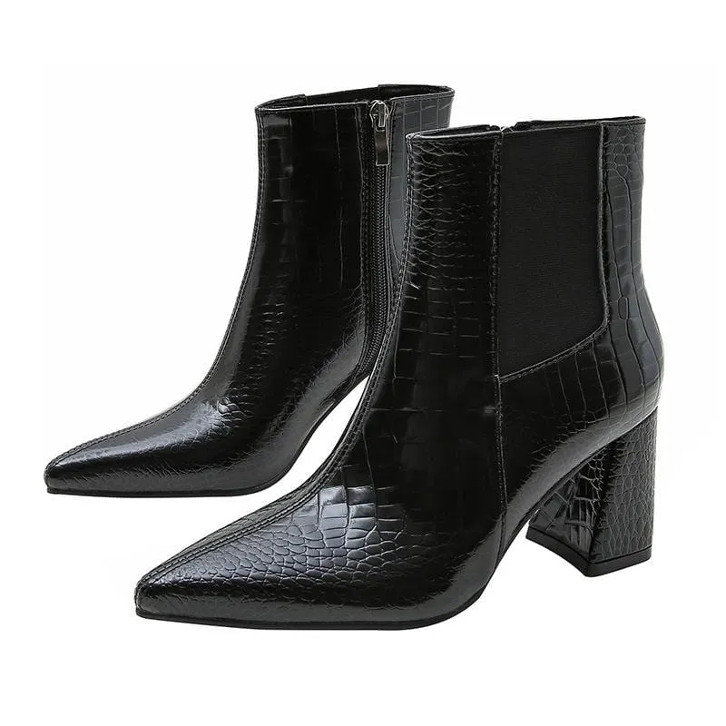 Pointed-toe Chelsea Chunky heeled Boots